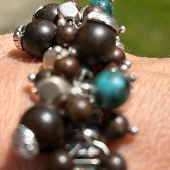 NWOT Beautiful Brown and Turquoise Bracelet. - Picture 2 of 2